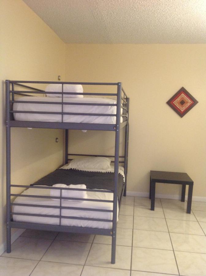 Crocodhouse Early Check In Free Parking 7 Years Hosting In Fort Laud Fort Lauderdale Exterior photo